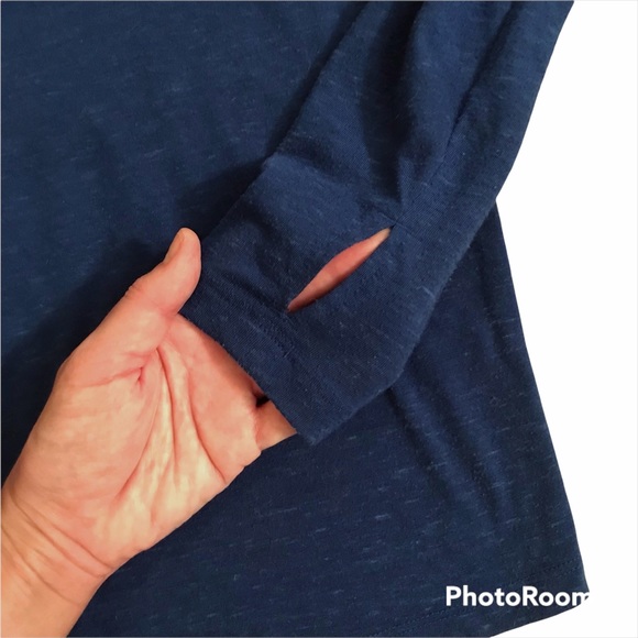 Victoria’s Secret VSX Sport Thumb Holes L/S Tee Sm - Picture 5 of 7